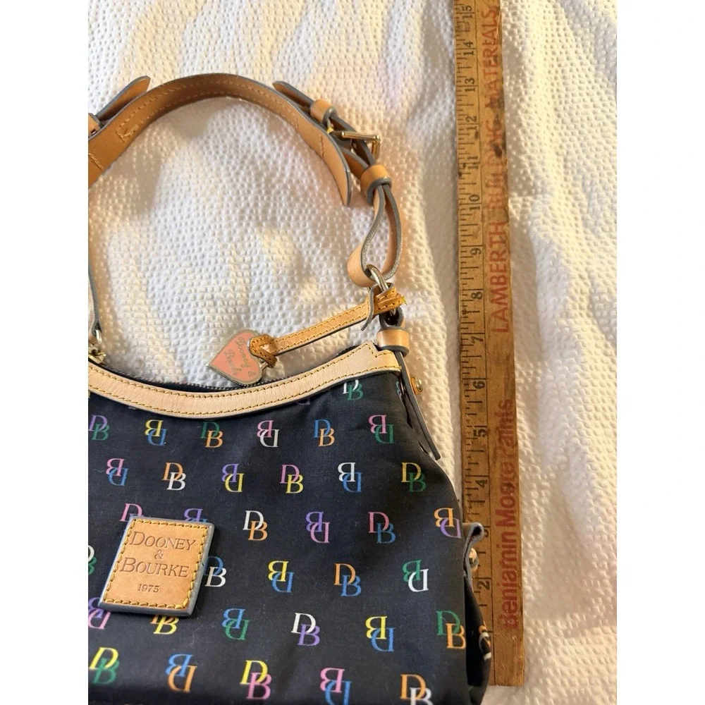 Vintage Dooney and Bourke multicolored handbag Black / Multicolored